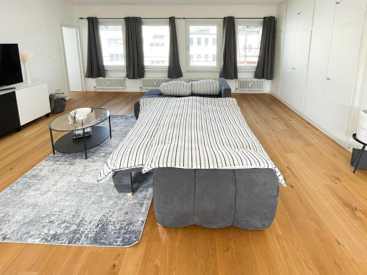 Design-Penthouse In Toplage! 美因河畔法兰克福 外观 照片